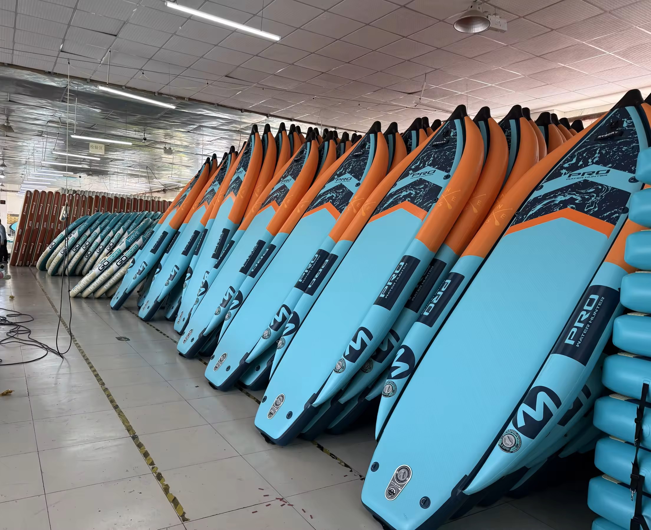 China Factory Inflatable Boat  - Fishing Boat Paddle review and price
